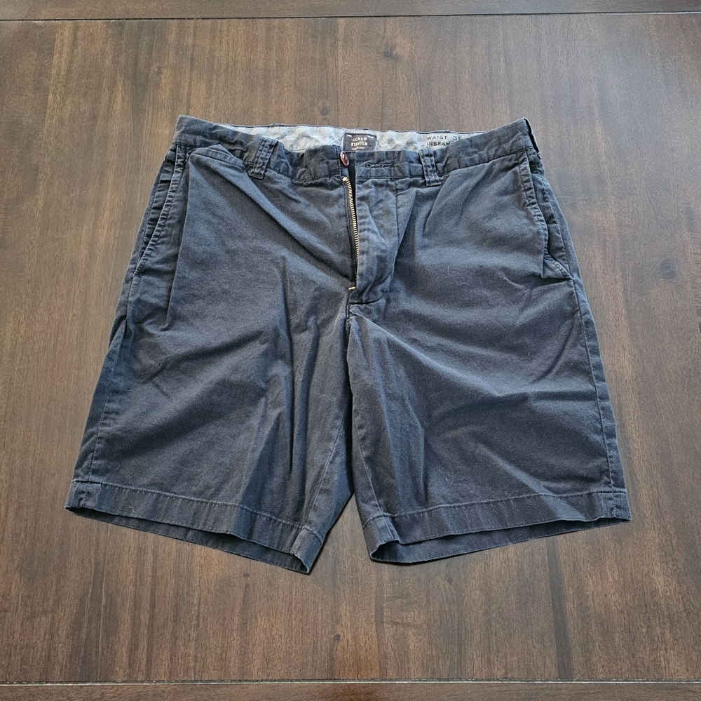 J. Crew navy blue Stanton stretch shorts Size 31